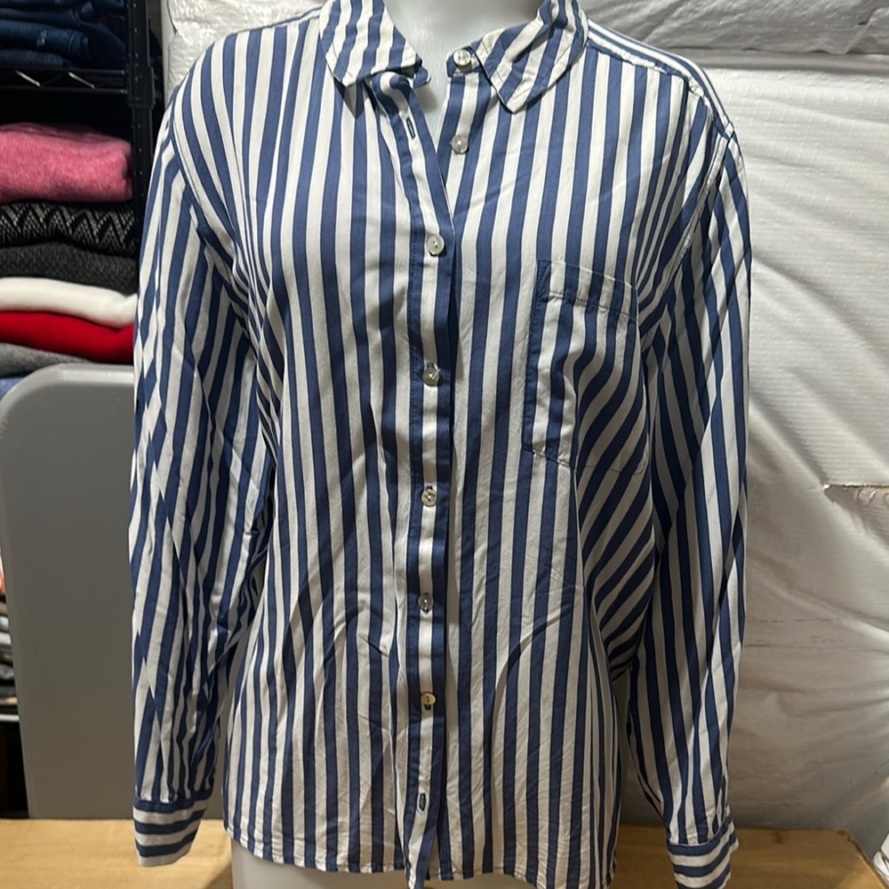 JANE AND DELANCEY Women's Blue Striped Shirt - Picture 3 of 3